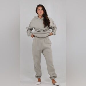 Comfrt Travel Essentials Sweatpants Unisex Size-XS NEW in bag STONE